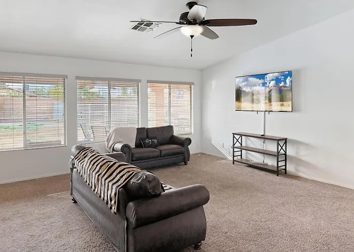 Holiday home Pet-friendly 4br Private Pool *