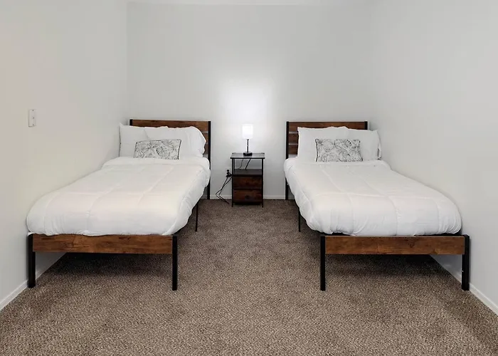 Pet-friendly 4br Private Pool Casa Grande